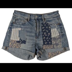 AMERICAN EAGLE Patchwork & Floral Denim Pattern High Rise Mom Shorts Women's 4